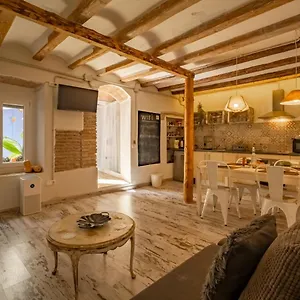  Apartment En El Corazon De Tarragona. Planta Baja Con Patio. Spain